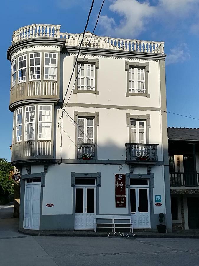 Отель Casa Simon Триакастела Экстерьер фото
